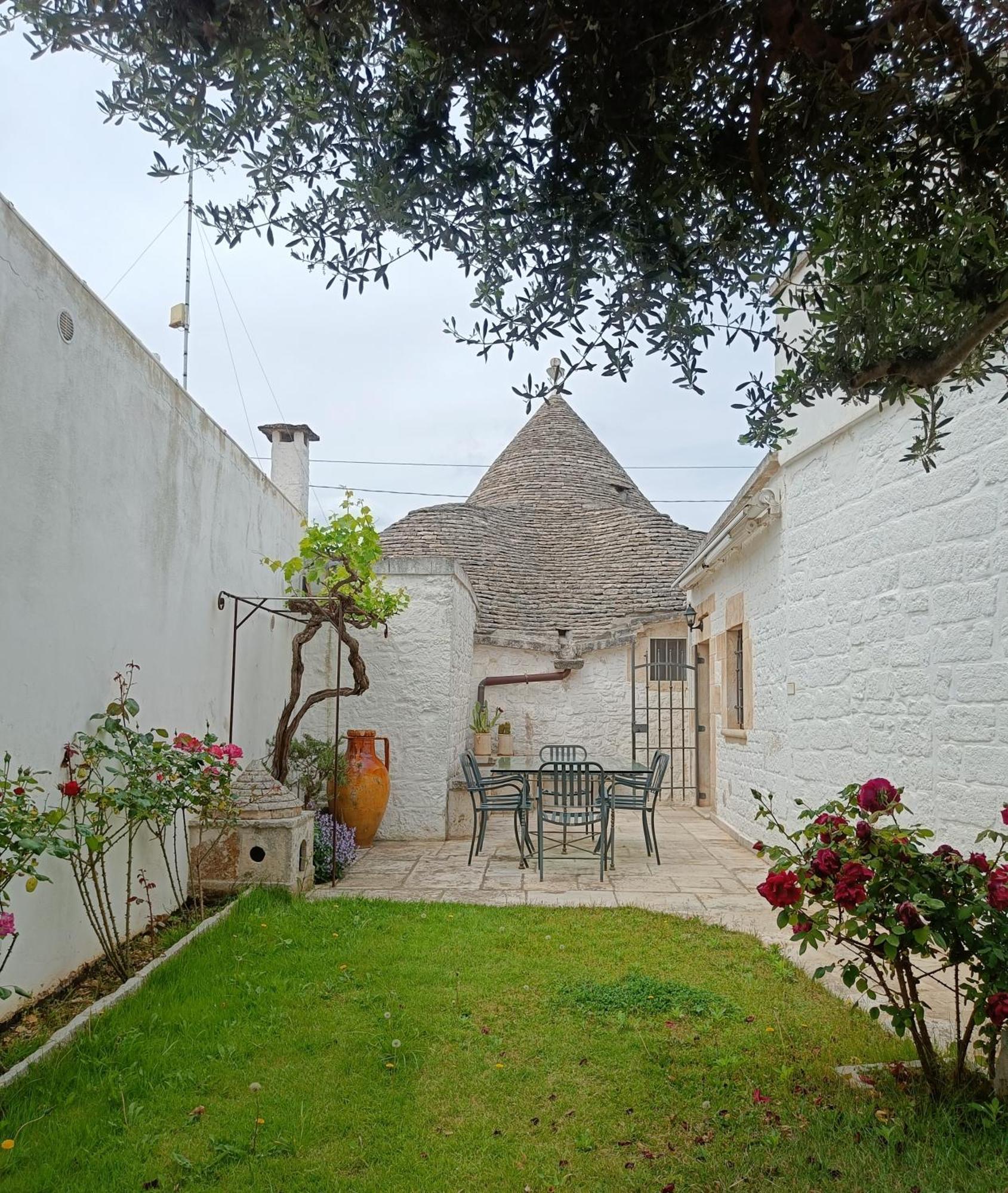 Trulli Soave Villa Alberobello Exterior photo